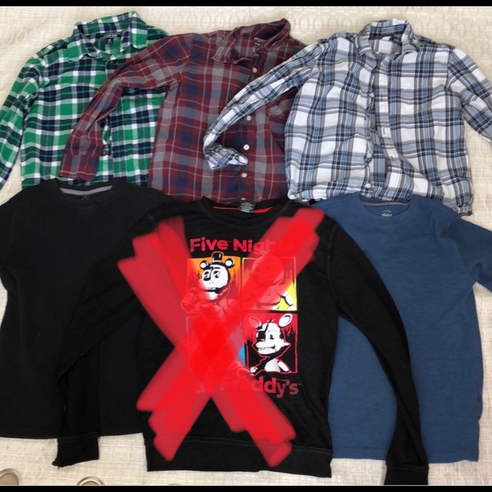 Lot of boys 10-12 long sleeved tops